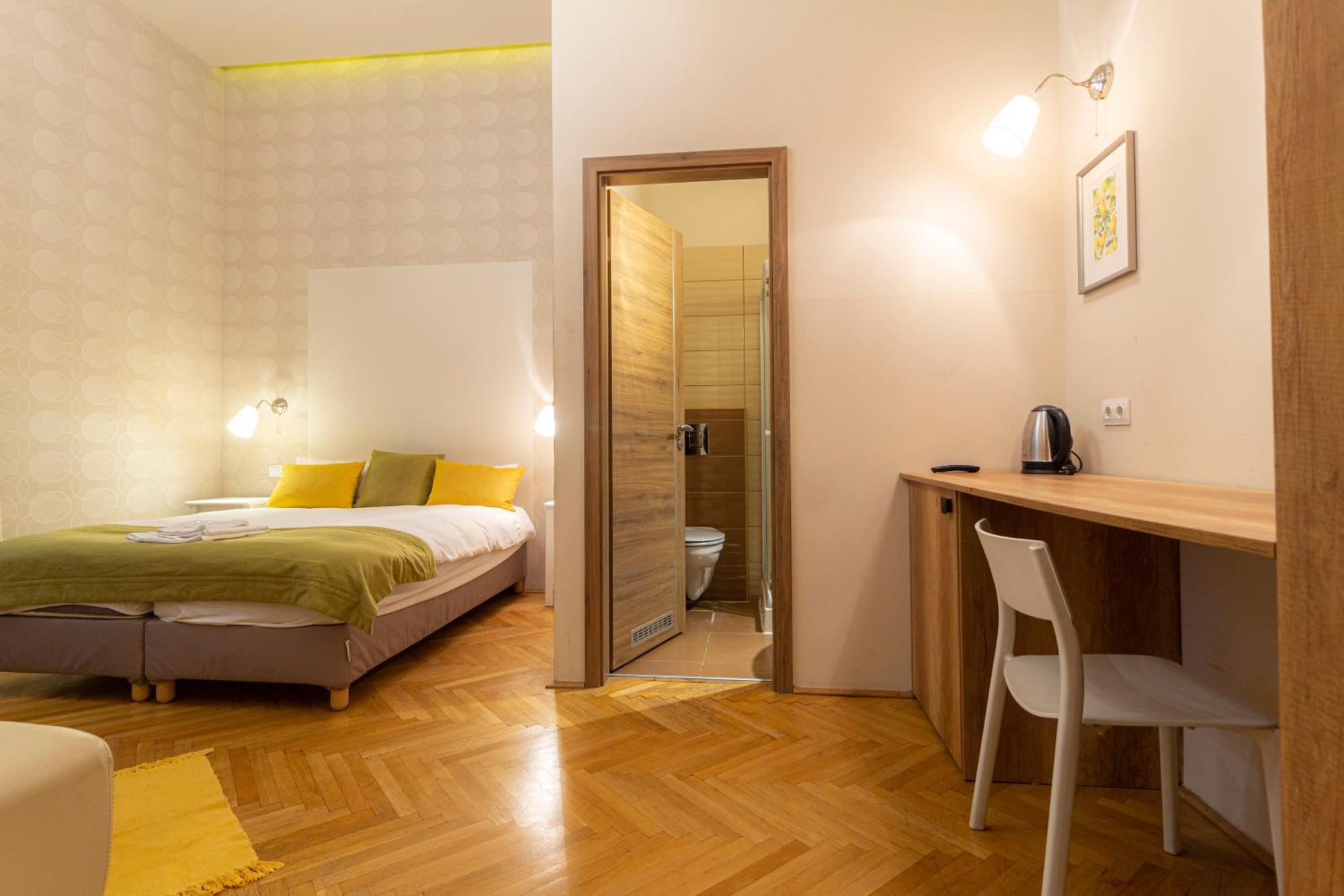 Hotel The Cream à Budapest Extérieur photo